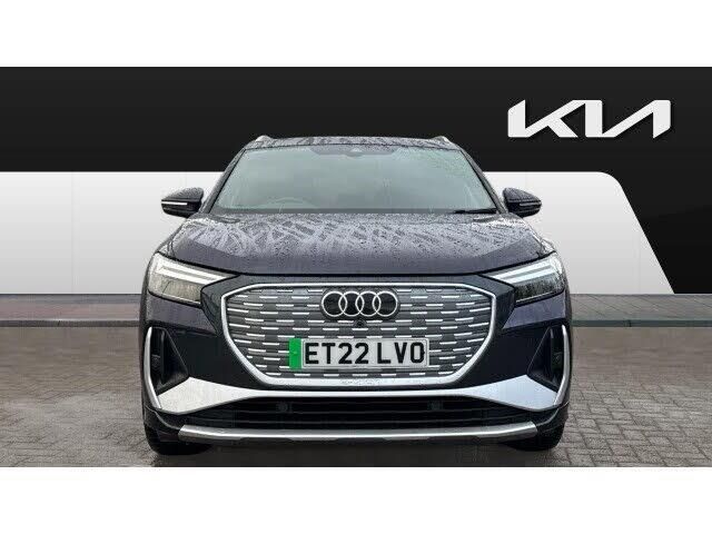 Audi e-tron Audi Q4 E-Tron 150kW 40 82kWh S Line 5dr Auto Electric Estate — миниатюра 3
