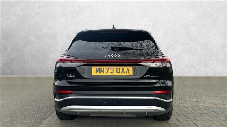 Audi e-tron Audi Q4 e-Tron 150kW 40 82kWh S Line 5dr Auto — миниатюра 4