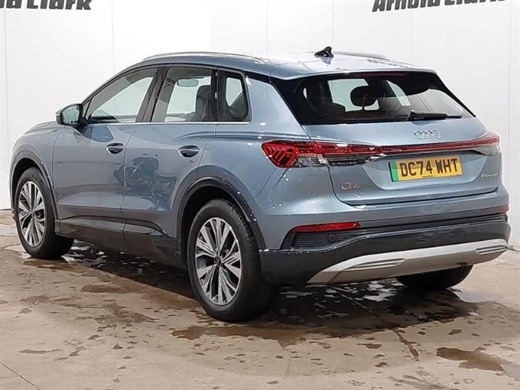 Audi e-tron Audi Q4 E-Tron 210kW 45 82kWh Sport 5dr Auto [Leather] — миниатюра 2