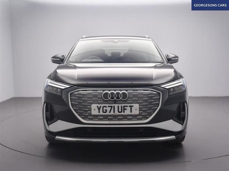 Audi e-tron Audi Q4 E-Tron 35 S line SUV 5dr Electric Auto 55kWh (170 ps) — миниатюра 4