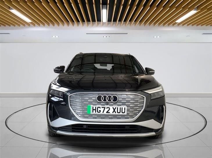 Audi e-tron Audi Q4 E-Tron 35 S line SUV 5dr Electric Auto 55kWh (170 ps) — миниатюра 2