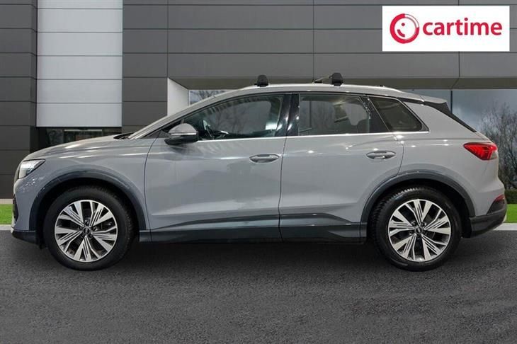 Audi e-tron Audi Q4 E-Tron 35 Sport SUV 5dr Electric Auto 55kWh (170 ps) Rear Park Sensors, Audi Smartphone Interface, Gloss Styling Pack, N — миниатюра 3