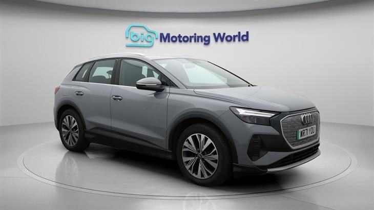 Audi e-tron Audi Q4 E-Tron 35 Sport SUV 5dr Electric Auto 55kWh (170 ps) — миниатюра 2