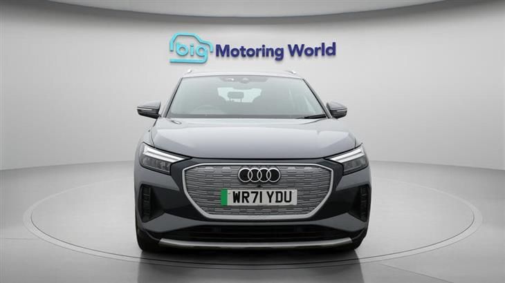 Audi e-tron Audi Q4 E-Tron 35 Sport SUV 5dr Electric Auto 55kWh (170 ps) — миниатюра 3