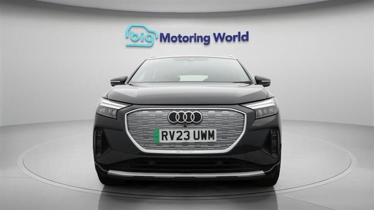 Audi e-tron Audi Q4 E-Tron 35 Sport SUV 5dr Electric Auto 55kWh (170 ps) — миниатюра 3