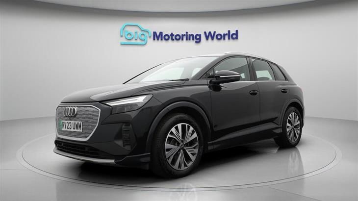 Audi e-tron Audi Q4 E-Tron 35 Sport SUV 5dr Electric Auto 55kWh (170 ps) — миниатюра 4