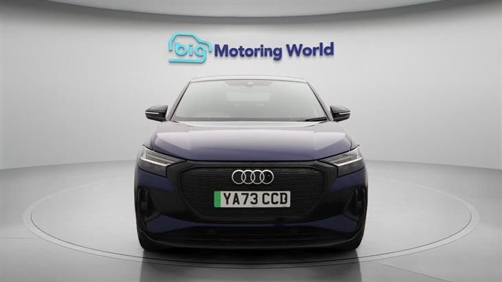 Audi e-tron Audi Q4 E-Tron 40 Edition 1 Sportback 5dr Electric Auto 82kWh (204 ps) — миниатюра 3