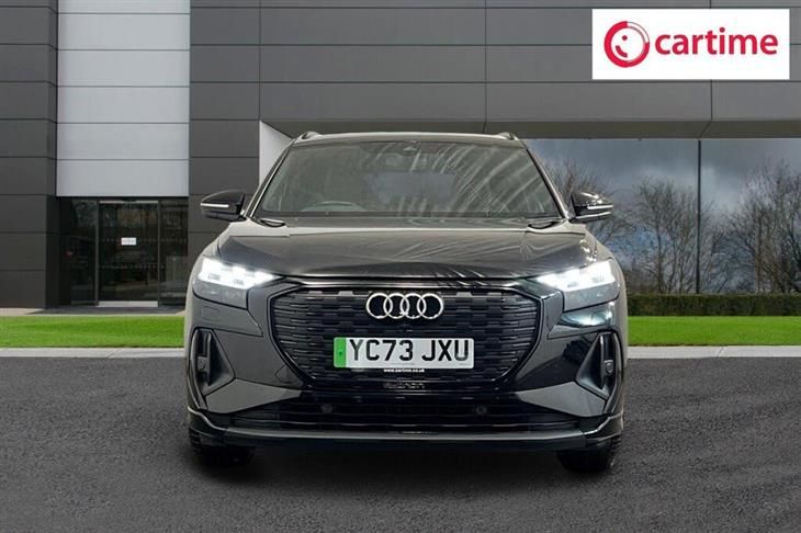 Audi e-tron Audi Q4 E-Tron 40 Edition 1 SUV 5dr Electric Auto 82kWh (204 ps) Rear Parking Sensors, Android Auto / Apple CarPlay, Ambient Lig — миниатюра 4
