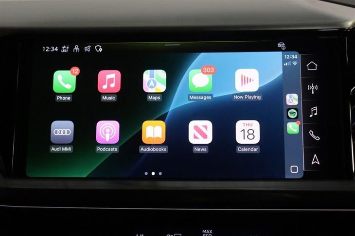 Audi e-tron AUDI Q4 E-TRON 40 S line 5dr Auto 82kWh (APPLE CAR PLAY) 2023 — миниатюра 2