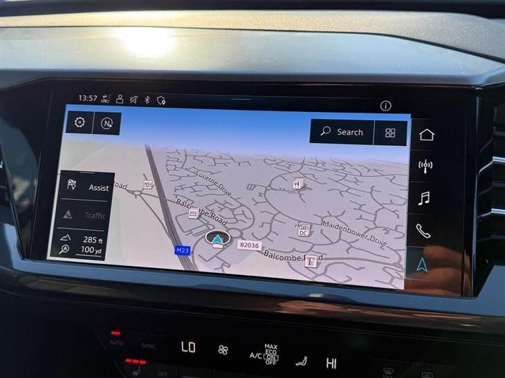 Audi e-tron Audi Q4 E-Tron 40 S line Sportback 5dr Electric Auto 82kWh (204 ps) — миниатюра 3