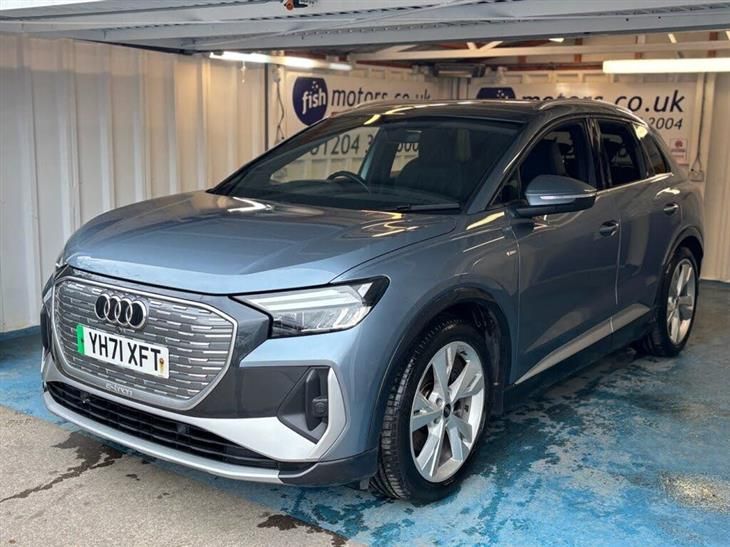 Audi e-tron Audi Q4 E-Tron 40 S line SUV 5dr Electric Auto 82kWh (204 ps)+2 KEYS+1 OWNER FROM NEW+NAV+HISTORY+HALF LEATHER SEATS+2 CABLES+PA — миниатюра 1