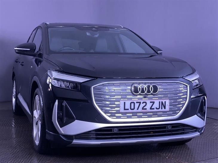 Audi e-tron Audi Q4 E-Tron 40 S line SUV 5dr Electric Auto 82kWh (204 ps) — миниатюра 2