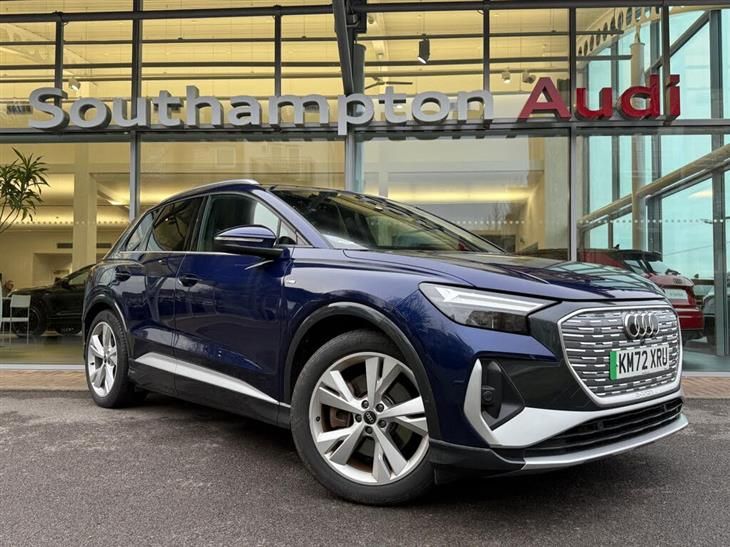 Audi e-tron Audi Q4 E-Tron 40 S line SUV 5dr Electric Auto 82kWh (204 ps) — миниатюра 1