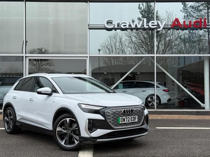 Audi e-tron Audi Q4 E-Tron 40 S line SUV 5dr Electric Auto 82kWh (204 ps) — миниатюра 1