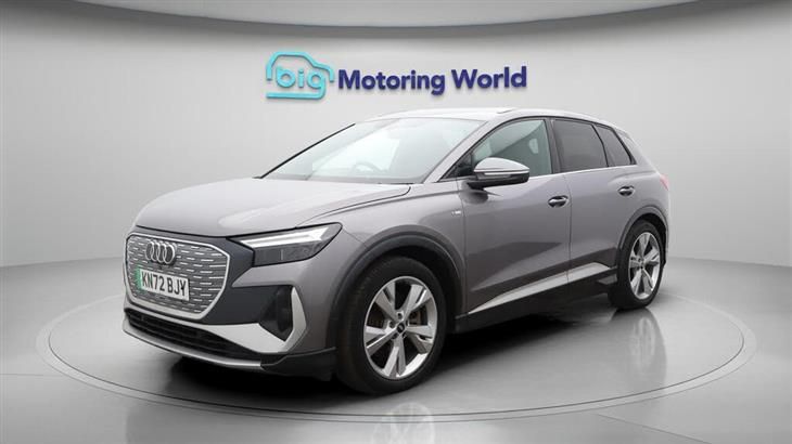 Audi e-tron Audi Q4 E-Tron 40 S line SUV 5dr Electric Auto 82kWh (204 ps) — миниатюра 4