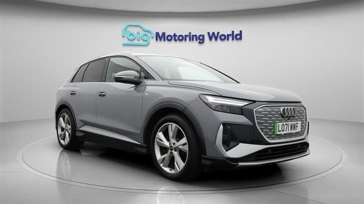 Audi e-tron Audi Q4 E-Tron 40 S line SUV 5dr Electric Auto 82kWh (204 ps) — миниатюра 2