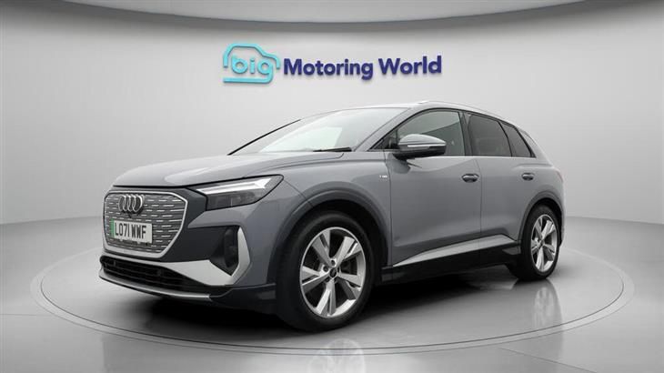 Audi e-tron Audi Q4 E-Tron 40 S line SUV 5dr Electric Auto 82kWh (204 ps) — миниатюра 4