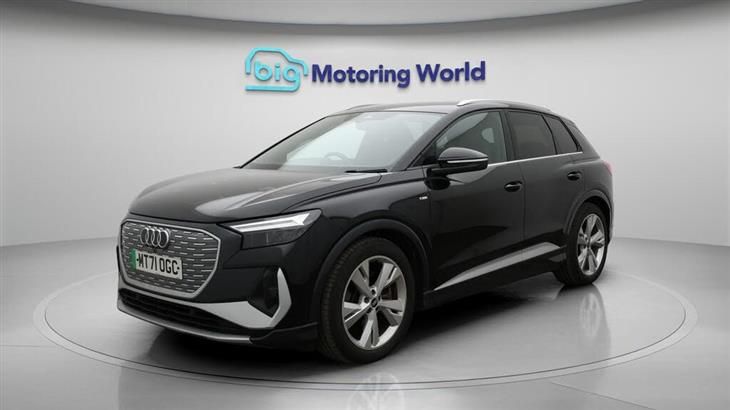Audi e-tron Audi Q4 E-Tron 40 S line SUV 5dr Electric Auto 82kWh (204 ps) — миниатюра 4
