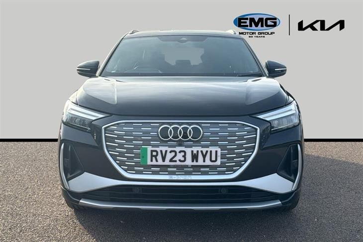 Audi e-tron Audi Q4 E-Tron 40 S Line Suv 5dr Electric Auto 82kwh (204 Ps) — миниатюра 2