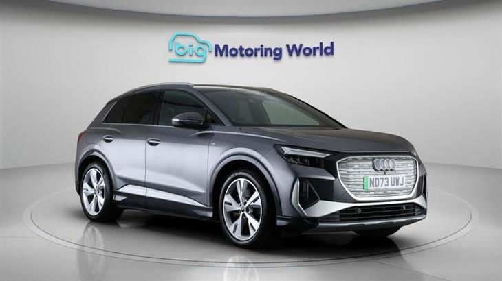 Audi e-tron Audi Q4 E-Tron 40 S line SUV 5dr Electric Auto 82kWh (204 ps) — миниатюра 2