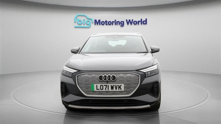 Audi e-tron Audi Q4 E-Tron 40 Sport SUV 5dr Electric Auto 82kWh (204 ps) — миниатюра 3