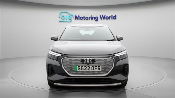 Audi e-tron Audi Q4 E-Tron 40 Sport SUV 5dr Electric Auto 82kWh (204 ps) — миниатюра 3