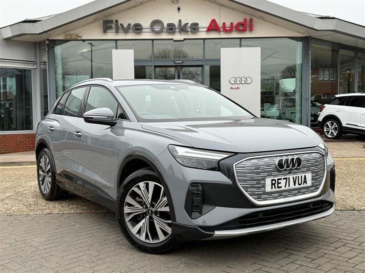 Audi e-tron Audi Q4 E-Tron 40 Sport SUV 5dr Electric Auto 82kWh (204 ps) — миниатюра 1