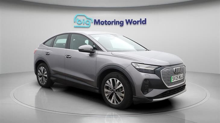 Audi e-tron Audi Q4 E-Tron 45 Sport Sportback 5dr Electric Auto quattro 82kWh (286 ps) — миниатюра 2