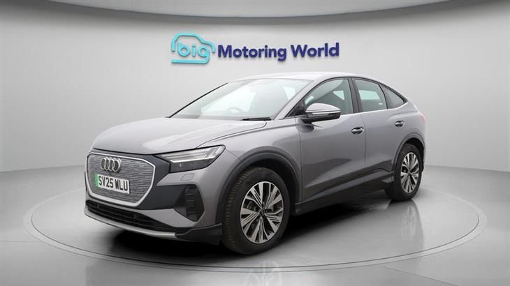 Audi e-tron Audi Q4 E-Tron 45 Sport Sportback 5dr Electric Auto quattro 82kWh (286 ps) — миниатюра 4