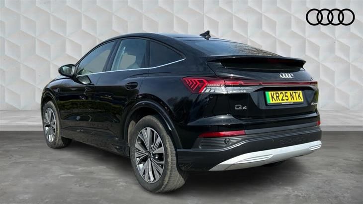 Audi e-tron Audi Q4 E-Tron 45 Sport Sportback Auto 5-door 82kWh — миниатюра 3