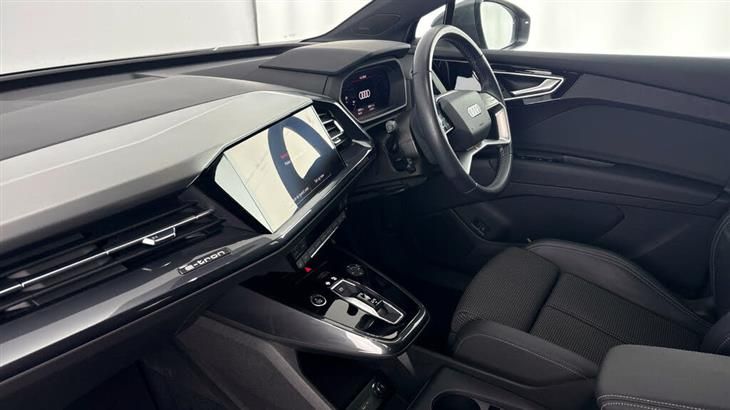 Audi e-tron Audi Q4 E-Tron 50 S line Auto quattro 5-door 82kWh — миниатюра 2