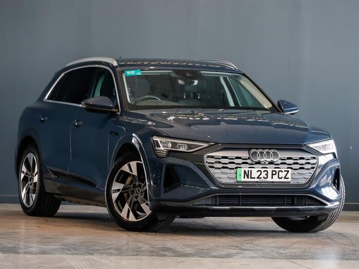 Audi Q8
