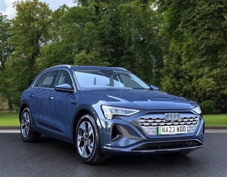 Audi Q8