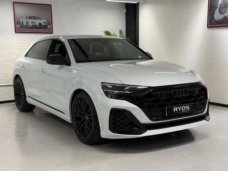 Audi Q8 Launch Edition 55 TFSI MHEV Quattro Auto 4WD