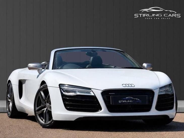 Audi R8 4.2 FSI V8 Spyder 2dr Petrol S Tronic quattro Euro 5 (430 ps)