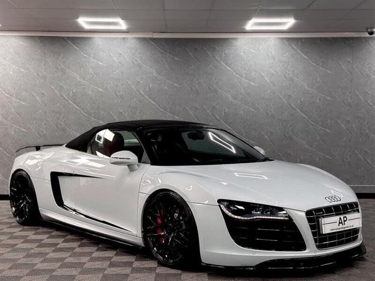 Audi R8 5.2 FSI V10 Spyder R Tronic quattro Euro 4 2dr