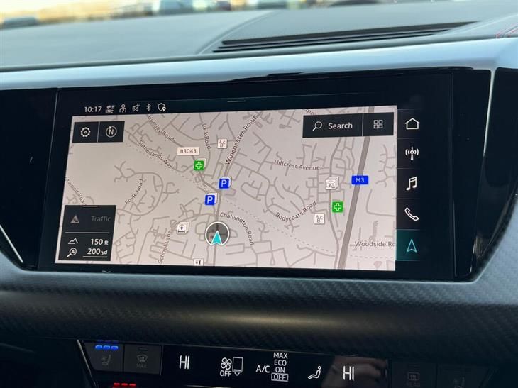 Audi e-tron Audi RS E-Tron GT 93.4kWh Carbon Vorsprung Saloon 4dr Electric Auto quattro (598 ps) — миниатюра 4