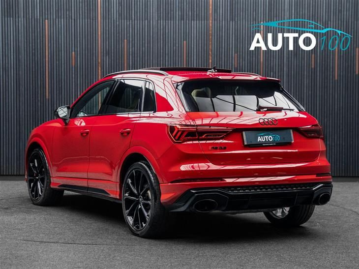 Audi RS Q3 Audi RS Q3 2.5 TFSI Audi Sport Edition S Tronic quattro Euro 6 (s/s) 5dr — миниатюра 3