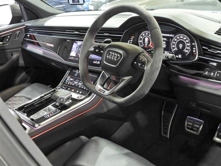 Audi RS Q8 Audi RS Q8 4.0 TFSI V8 Performance Carbon Black SUV 5dr Petrol Tiptronic quattro Euro 6 (s/s) (640 ps) — миниатюра 4