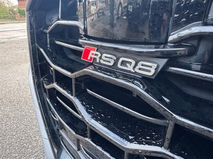 Audi RS Q8 Audi RS Q8 4.0 TFSI V8 SUV 5dr Petrol Tiptronic quattro Euro 6 (s/s) (600 ps) — миниатюра 4