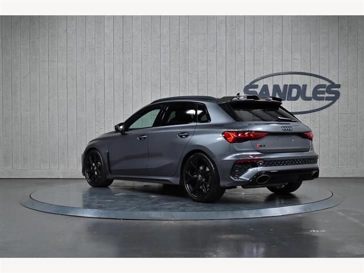 Audi RS3 Audi RS3 2.5 TFSI Carbon Black Sportback S Tronic quattro Euro 6 (s/s) 5dr — миниатюра 3