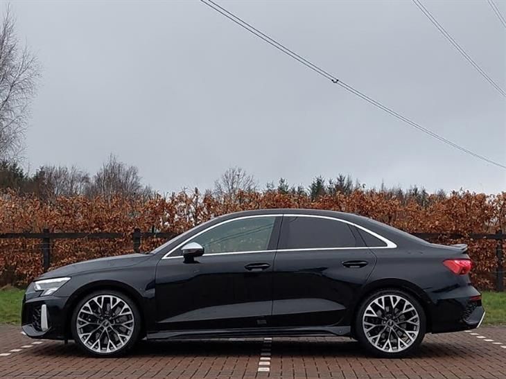 Audi RS3 Audi RS3 RS 3 TFSI Quattro 4dr S Tronic [Comfort+Sound] — миниатюра 4