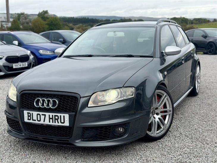 Audi RS4 4.2 Estate 5dr Petrol Manual quattro (326 g/km, 415 bhp)