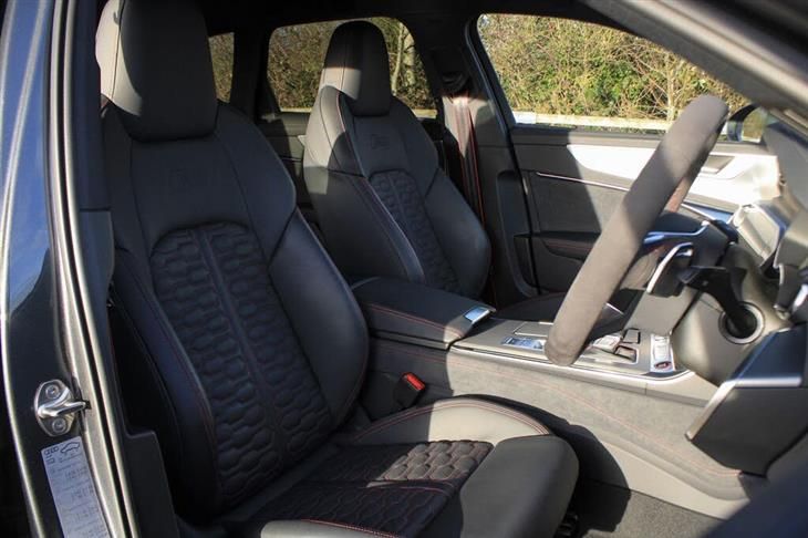 Audi RS6 Audi RS6 Avant 4.0 TFSI V8 Performance Tiptronic quattro Euro 6 (s/s) 5dr — миниатюра 4