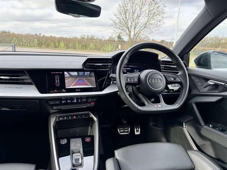 Audi S3 Audi S3 2.0 S3 Black Edition TFSI Quattro SA 4WD 4dr — миниатюра 2