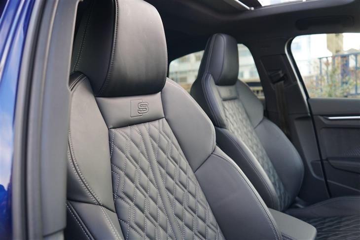 Audi S3 Audi S3 2.0 TFSI Black Edition S Tronic quattro Euro 6 (s/s) 4dr — миниатюра 3