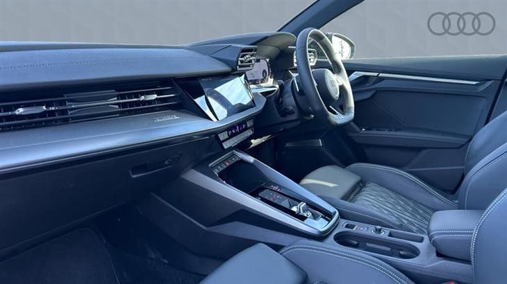 Audi S3 Audi S3 2.0 TFSI Black Edition Sportback S Tronic quattro Euro 6 5-door — миниатюра 2