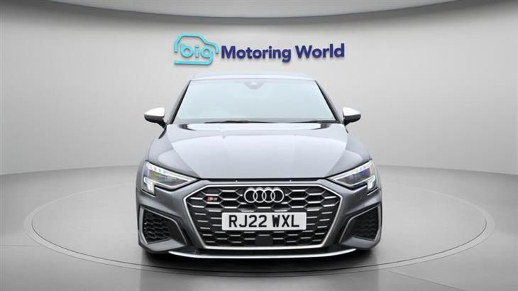 Audi S3 Audi S3 2.0 TFSI Sportback 5dr Petrol S Tronic quattro Euro 6 (s/s) (310 ps) — миниатюра 3