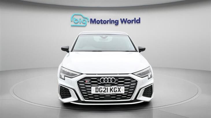 Audi S3 Audi S3 2.0 TFSI Sportback 5dr Petrol S Tronic quattro Euro 6 (s/s) (310 ps) — миниатюра 3