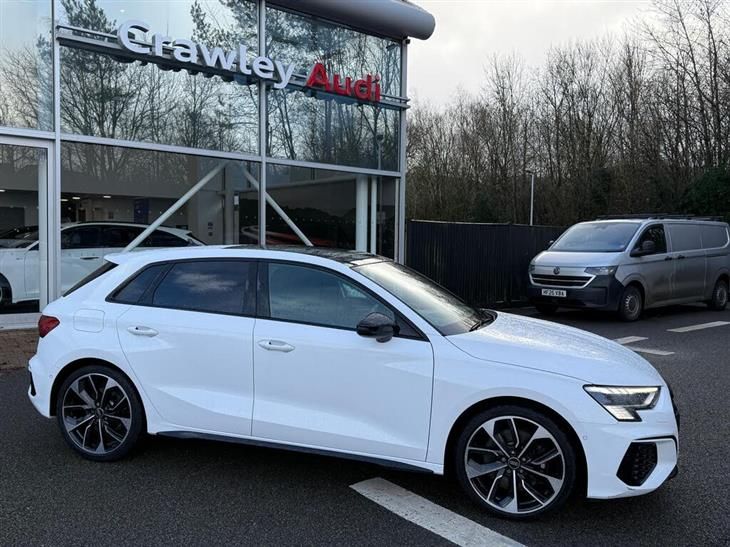 Audi S3 Audi S3 2.0 TFSI Vorsprung Sportback 5dr Petrol S Tronic quattro Euro 6 (s/s) (310 ps) — миниатюра 2